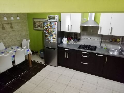 Eladó Lakás 1148 Budapest 14. kerület , Kerepesi út