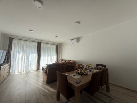 Eladó Lakás 2700 Cegléd 