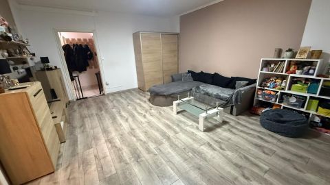 Eladó Lakás 9700 Szombathely Szombathely Olad