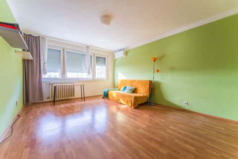 Eladó Lakás 1204 Budapest 20. kerület 