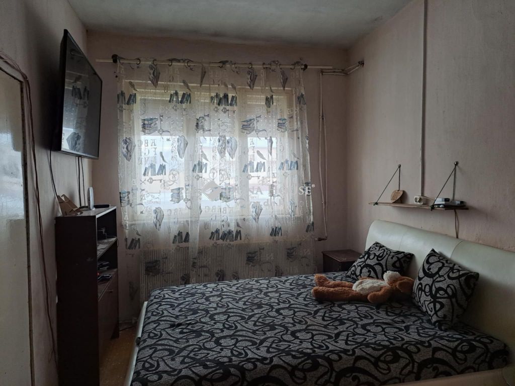 6435 Kunbaja , Központhoz közel — 1/21