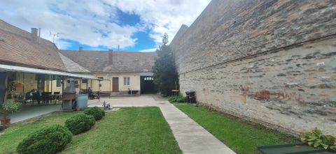 Eladó Lakás 7700 Mohács 