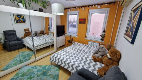 Eladó Lakás 1035 Budapest 3. kerület 