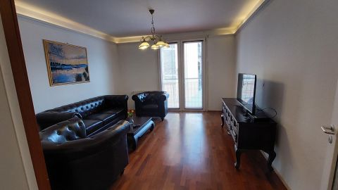 Eladó Lakás 4025 Debrecen , Halközben eladó lakás