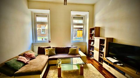 Eladó Lakás 1143 Budapest 14. kerület 