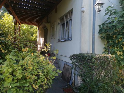 Eladó Lakás 1021 Budapest 2. kerület 