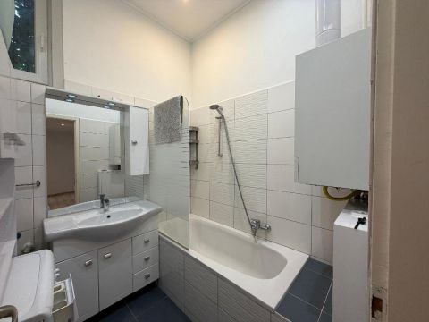 Eladó Lakás 1054 Budapest 5. kerület 1054 Budapest 5, Nyugati pályaudvar