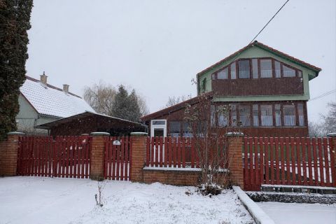 Eladó Ház 2244 Úri 