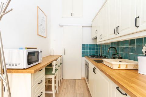 Eladó Lakás 1067 Budapest 6. kerület 