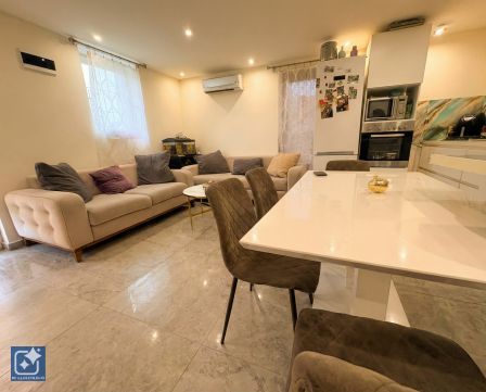 Eladó Ház 8308 Zalahaláp , Központi helyen