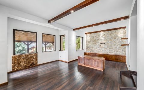 Eladó Ház 2040 Budaörs Budaörs egyik legjobb utcájában.