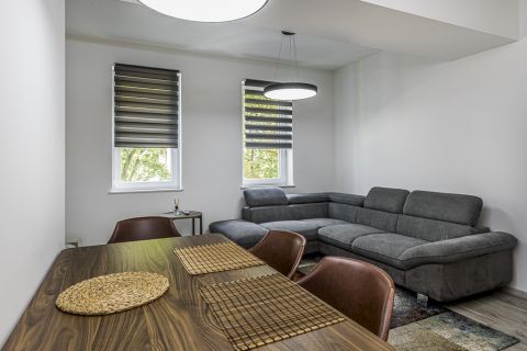 Eladó Lakás 1148 Budapest 14. kerület , Zuglóban 50 nm-es, 2 szobás felújított lakás 