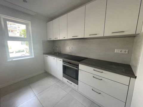 Kiadó Lakás 6000 Kecskemét 