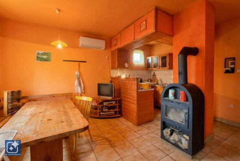 Eladó Ház 9774 Sorkifalud , csendes utca