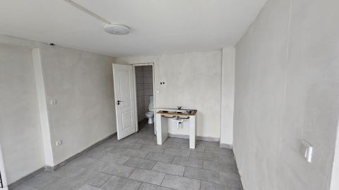 Eladó Ház 8138 Szabadhídvég .