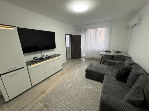 Eladó Lakás 1104 Budapest 10. kerület 