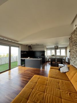 Eladó Lakás 1025 Budapest 2. kerület 