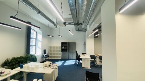 Kiadó Iroda 1042 Budapest 4. kerület , Újpest