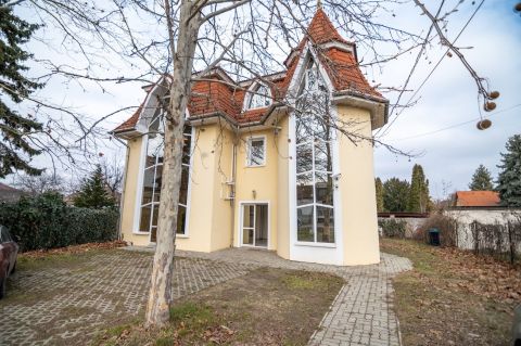 Eladó Ház 1183 Budapest 18. kerület 