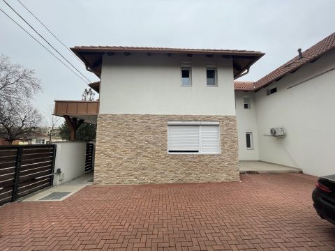 Eladó Lakás 1047 Budapest 4. kerület , 4.kerület csendes kertvárosi részén, újszerű ingatlan eladó!