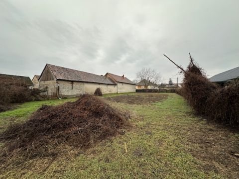 Eladó Telek 7045 Györköny , Györköny csendes részén