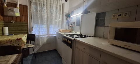 Eladó Lakás 7626 Pécs , Ledina-olcsó házrész-eladó!