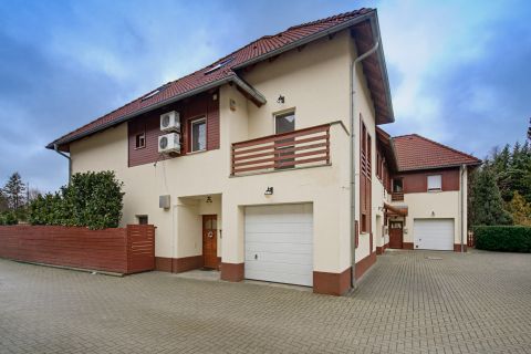 Eladó Ház 2000 Szentendre 