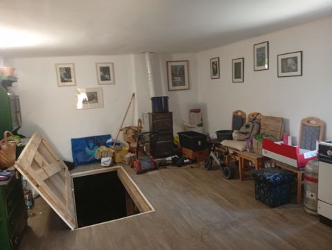 Eladó Ház 8051 Sárkeresztes , Jókai u.