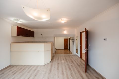 Eladó Lakás 1181 Budapest 18. kerület 