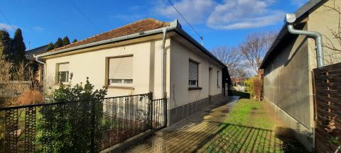 Eladó Ház 2365 Inárcs , Két generációs családi ház