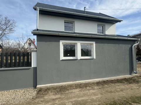 Eladó Ház 2200 Monor Központhoz közel