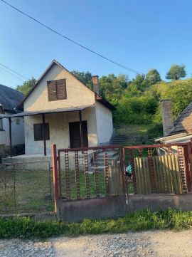 Eladó Telek 2800 Tatabánya , Zöld Dombi Dülő környéke