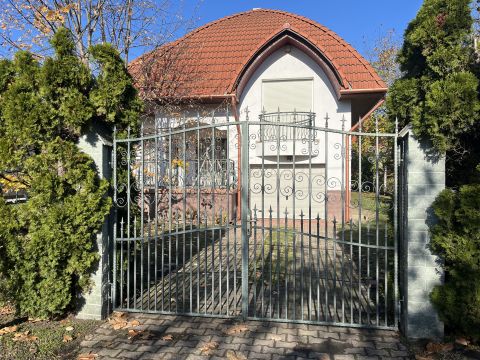 Eladó Ház 8646 Balatonfenyves 