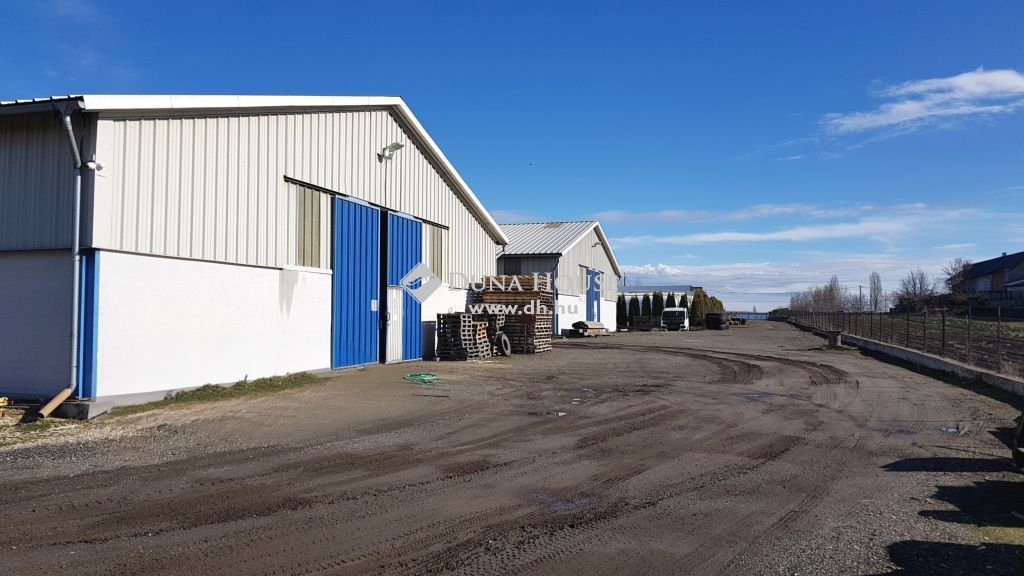 For rent Warehouse 2364 Ócsa, 