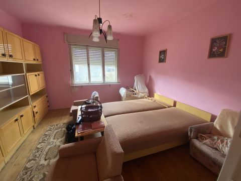 Eladó Ház 7937 Boldogasszonyfa 