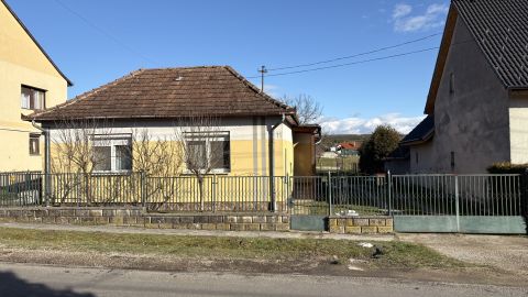 Eladó Ház 8945 Bak 