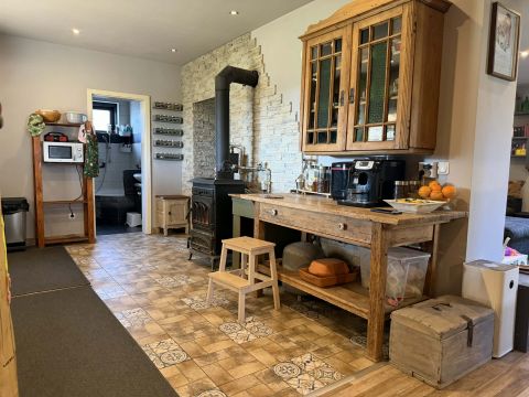 Eladó Ház 2735 Dánszentmiklós Iskolához közel 