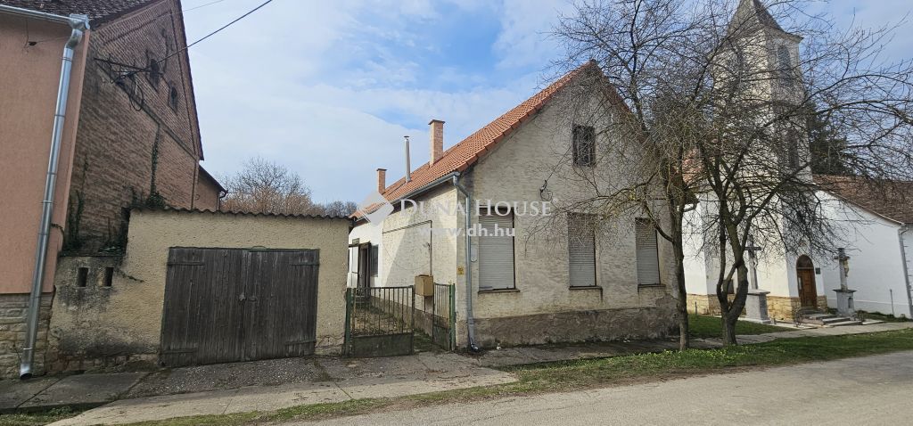 7394 Magyarhertelend — 1/8