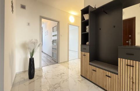 Eladó Lakás 8500 Pápa , Pápa kedvelt lakótelepi részén