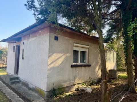 Eladó Ház 2045 Törökbálint Köztársaság tér