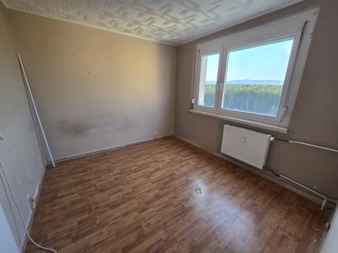 Eladó Lakás 8100 Várpalota Várpalota 62 nnm-es 3 szobás lakás