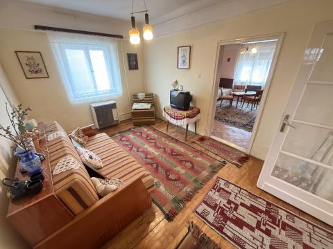 Eladó Ház 6060 Tiszakécske , 6060 Tiszakécske, Központ