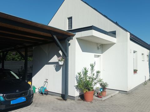 Eladó Ház 8132 Lepsény , Csendes helyen