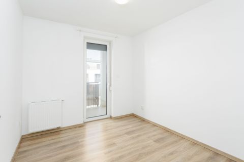 Eladó Lakás 9200 Mosonmagyaróvár Pacsirta utca közelében