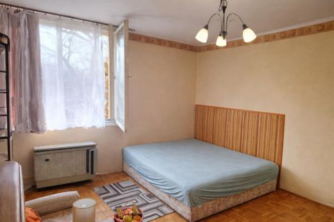 Eladó Lakás 6000 Kecskemét , Akadémia krt.