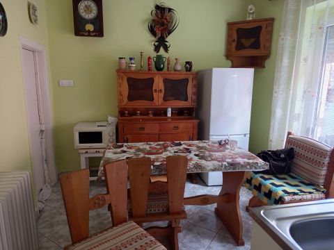 Eladó Ház 7300 Komló , Komló Belváros