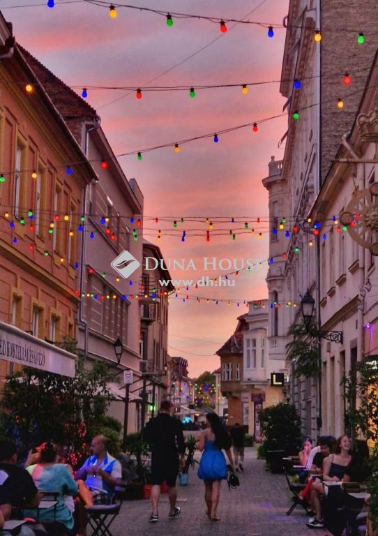 9021 Győr , Pálffy utca közelében — 1/10