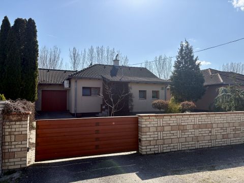 Eladó Ház 9061 Vámosszabadi 