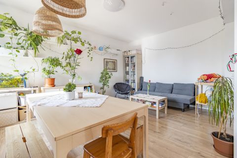 Eladó Lakás 8000 Székesfehérvár 