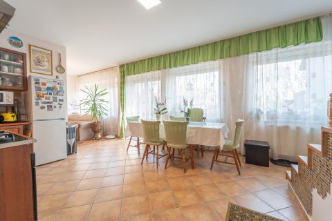 Eladó Lakás 1171 Budapest 17. kerület 